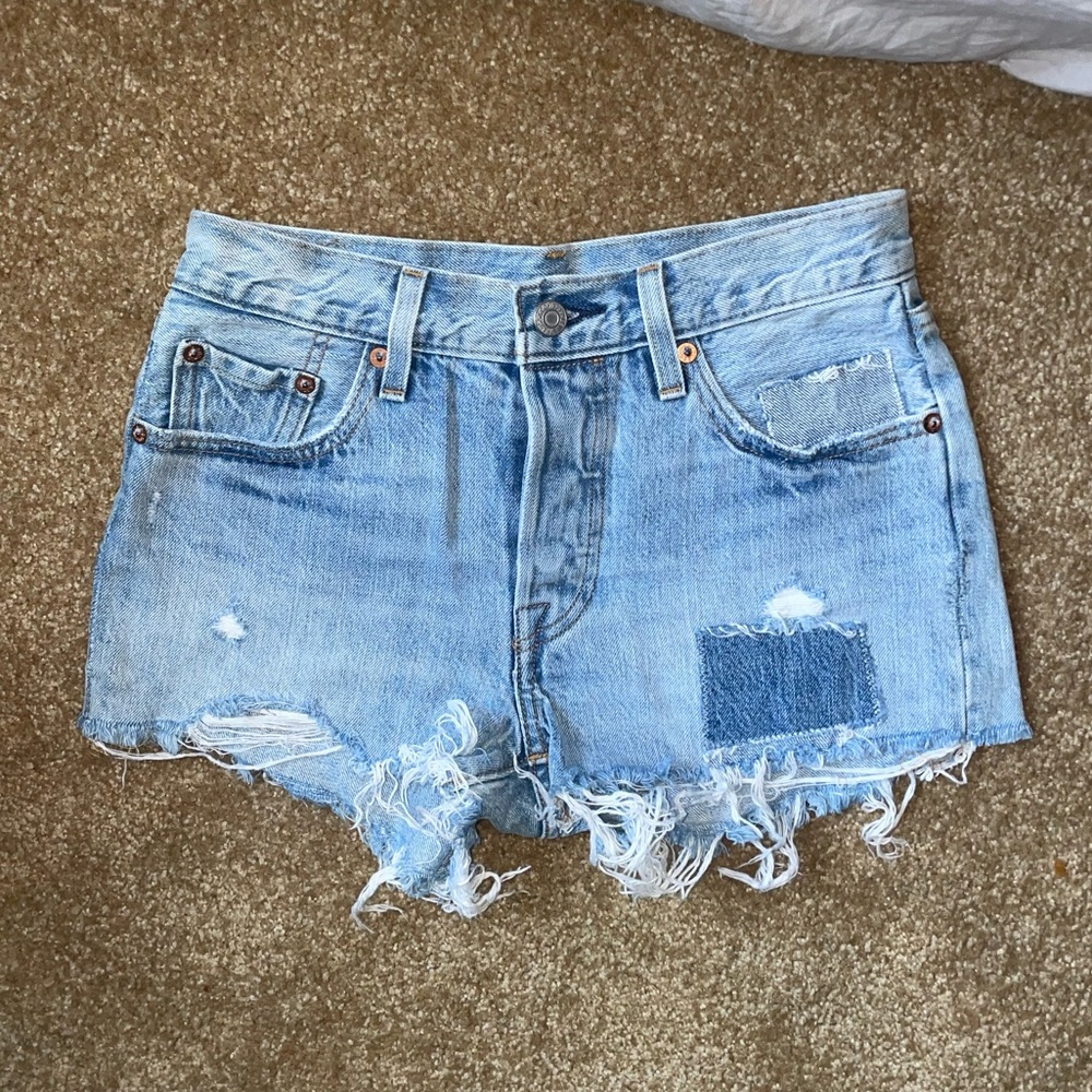 Levi Jean Shorts 501 high rise ripped